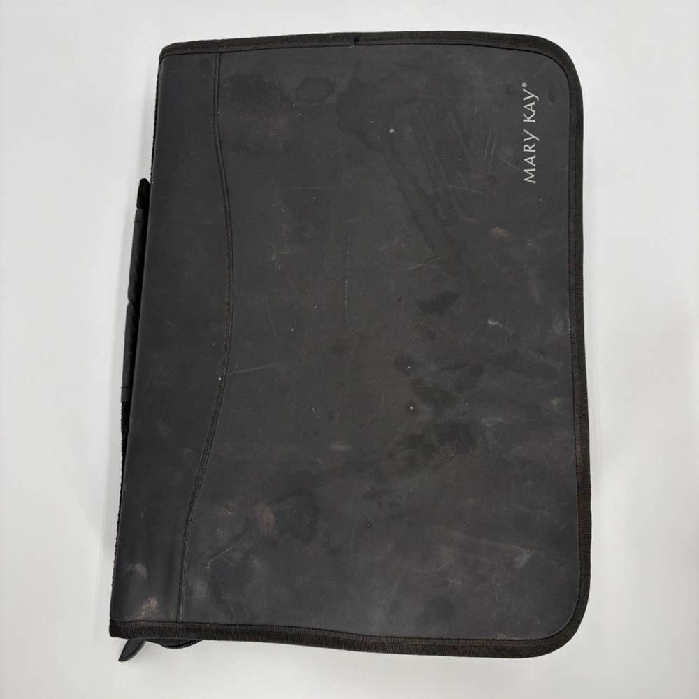 Vintage Mary Kay Consultant Sample Kit Binder Filled with‎ Samples